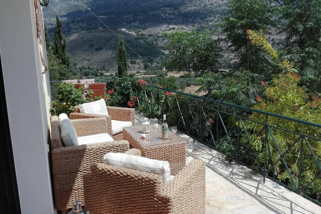Villa Hara Agia Efimia エクステリア 写真