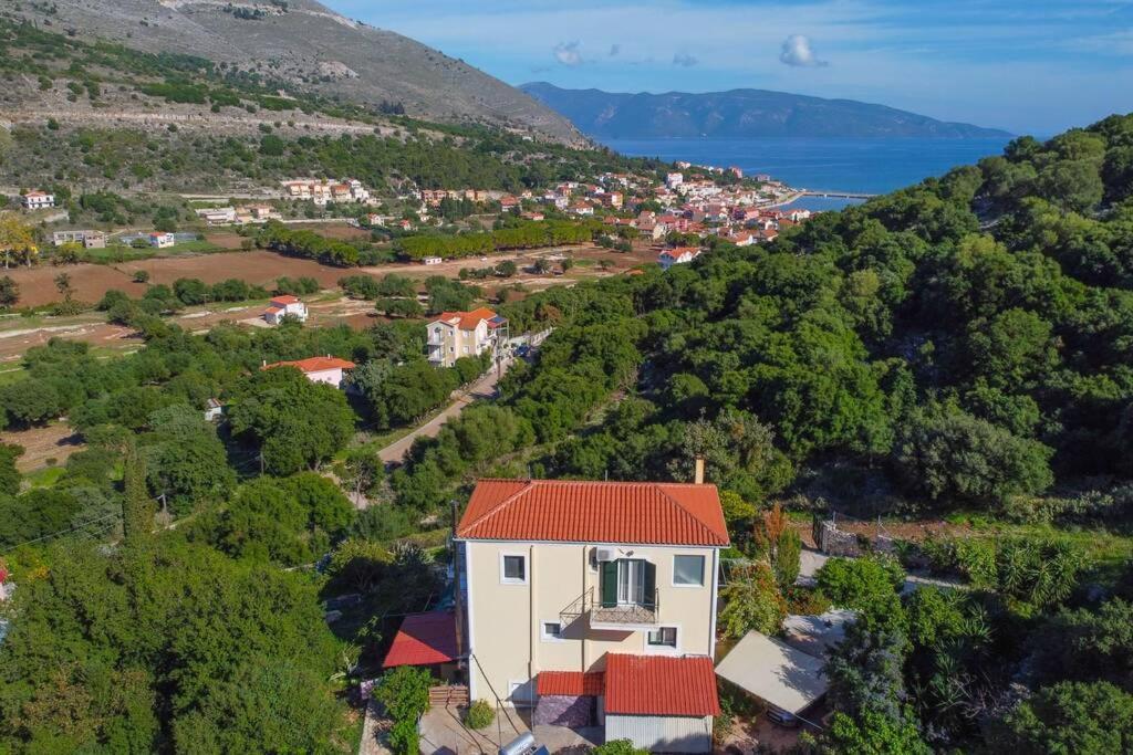 Villa Hara Agia Efimia エクステリア 写真