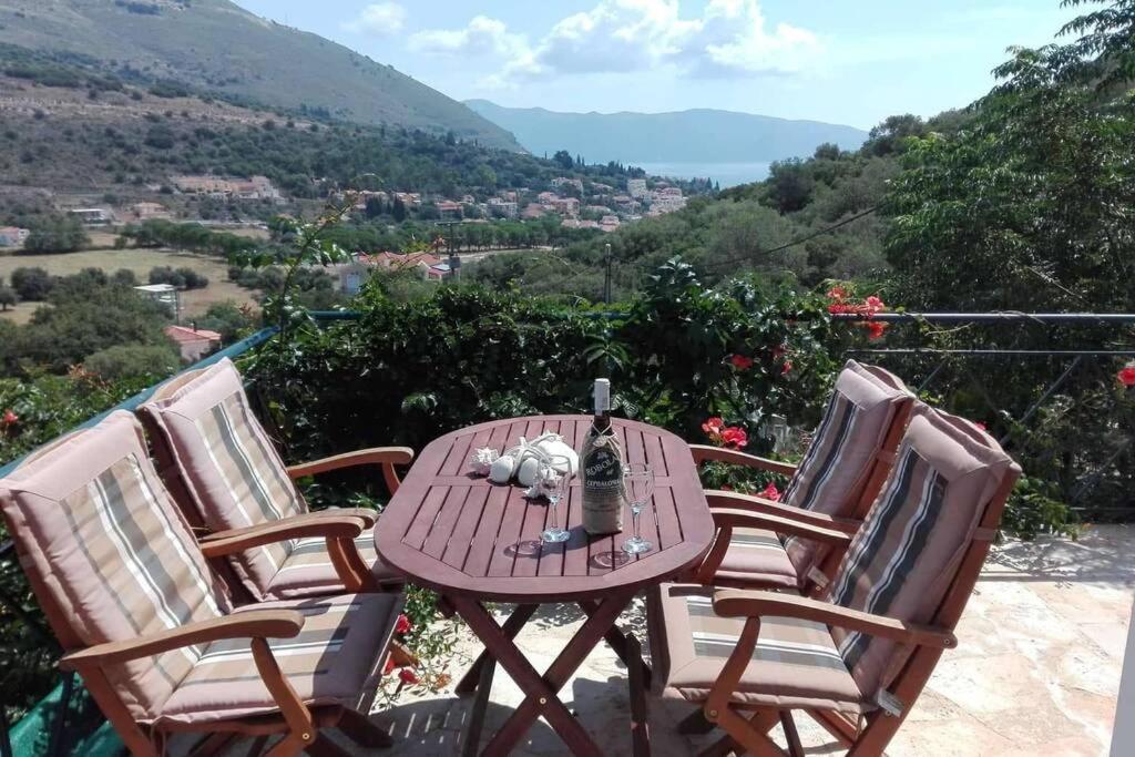 Villa Hara Agia Efimia エクステリア 写真